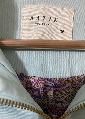 Kız Yağmurluk Fermuarlı Cep Detaylı - Görsel 4