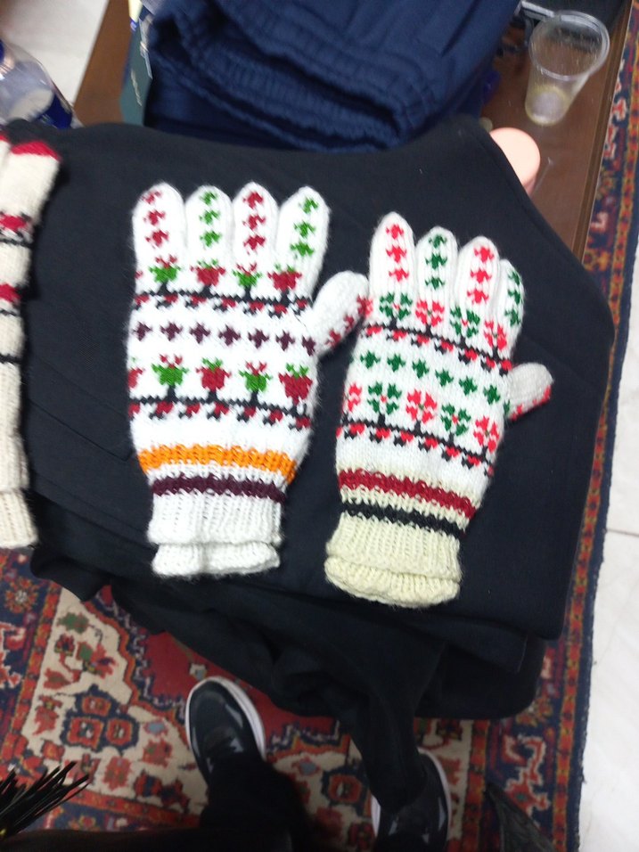 Renkli Örgü Kadın Eldivenleri - Görsel 5