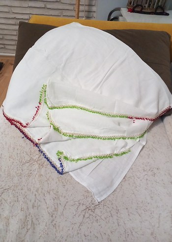 Pamuklu Beyaz Fular Kenarında Fırfırlı - Görsel 3