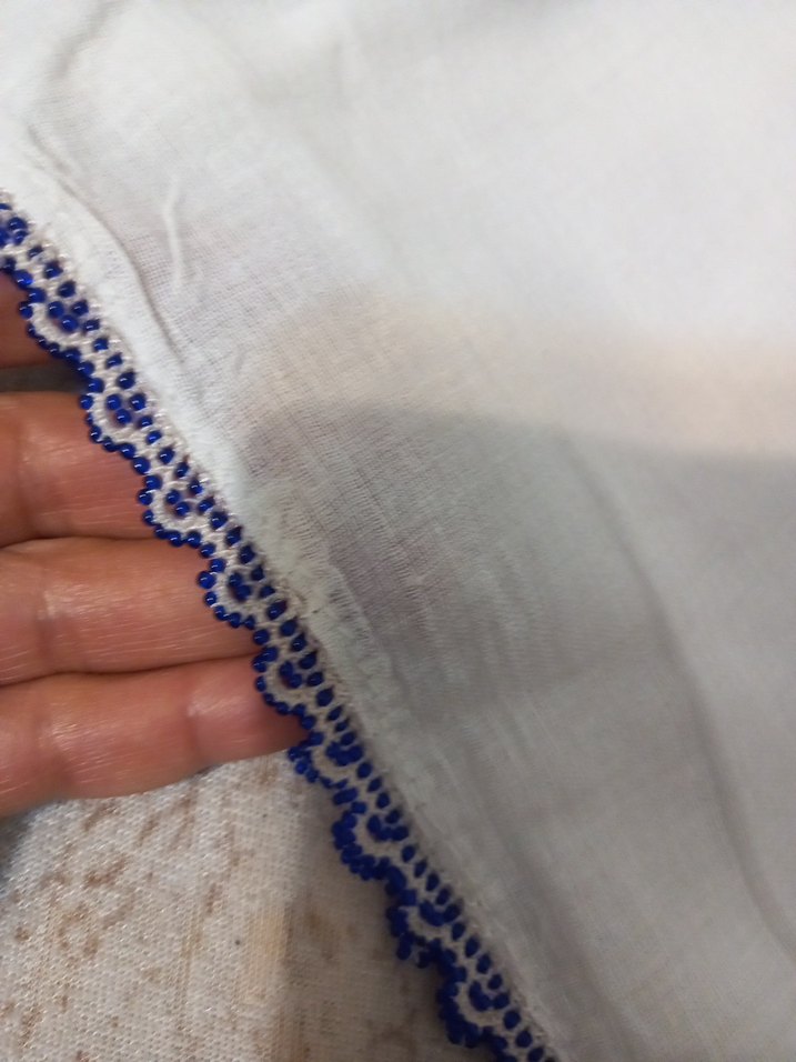 Pamuklu Beyaz Fular Kenarında Fırfırlı - Görsel 5