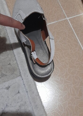 39 Beden beyaz Renk Deri sandalet ayakkabi