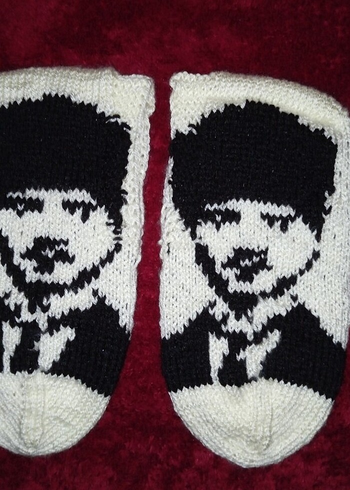 Atatürk Portreli Örme Patik - Görsel 3