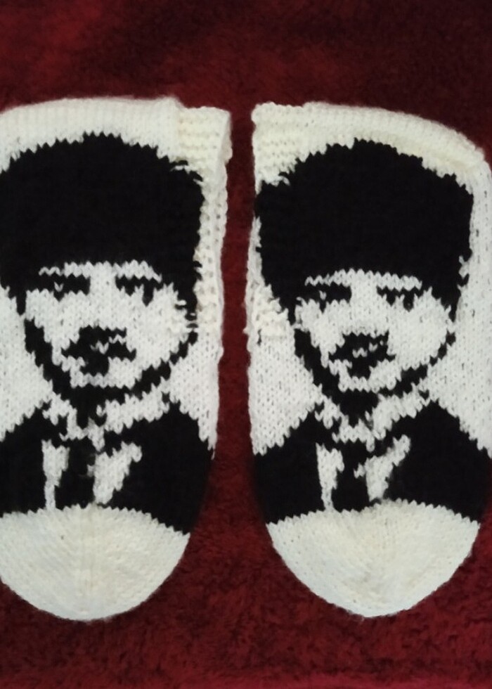 Atatürk Portreli Örme Patik - Görsel 4