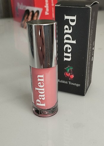 Kiko Paden gloss rabbit tounge