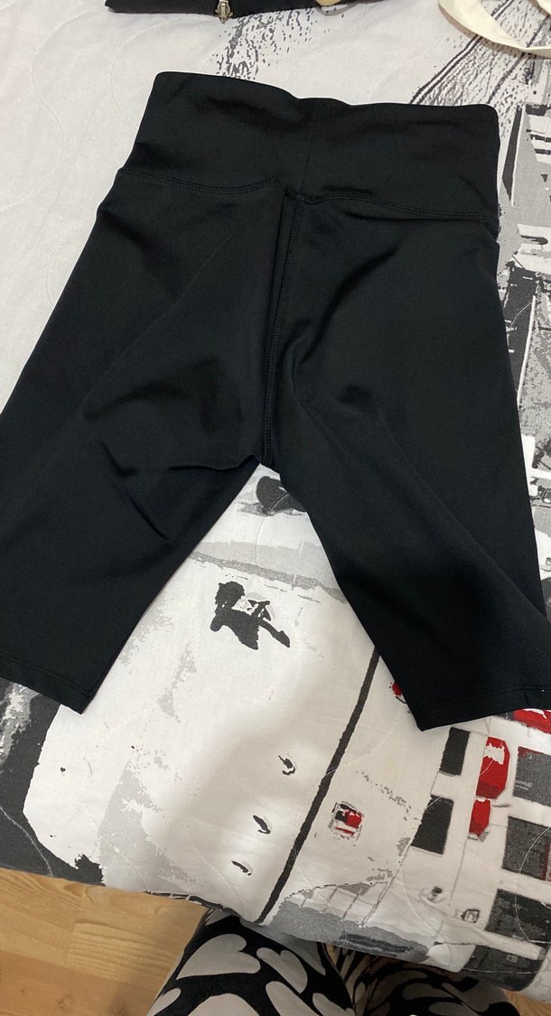 Siyah Mini Spor Kadın Bermuda Şort - Görsel 3