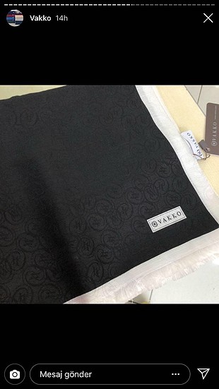 Siyah monogram Vakko şal