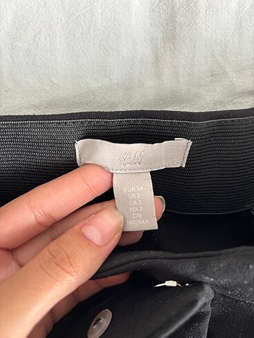 34 Beden H&M Siyah Kumaş Pantolon