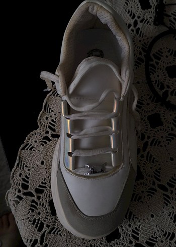 Bambi Sik Ve Rahat Beyaz Sneaker Bambi