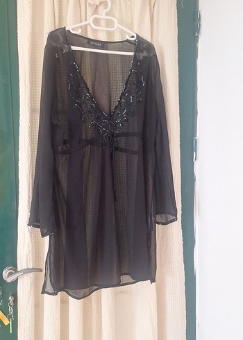 L beden yakasi islemeli pareo - Görsel 9