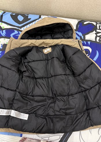 Bej Kapüşonlu Erkek Çocuk Mont - Görsel 5