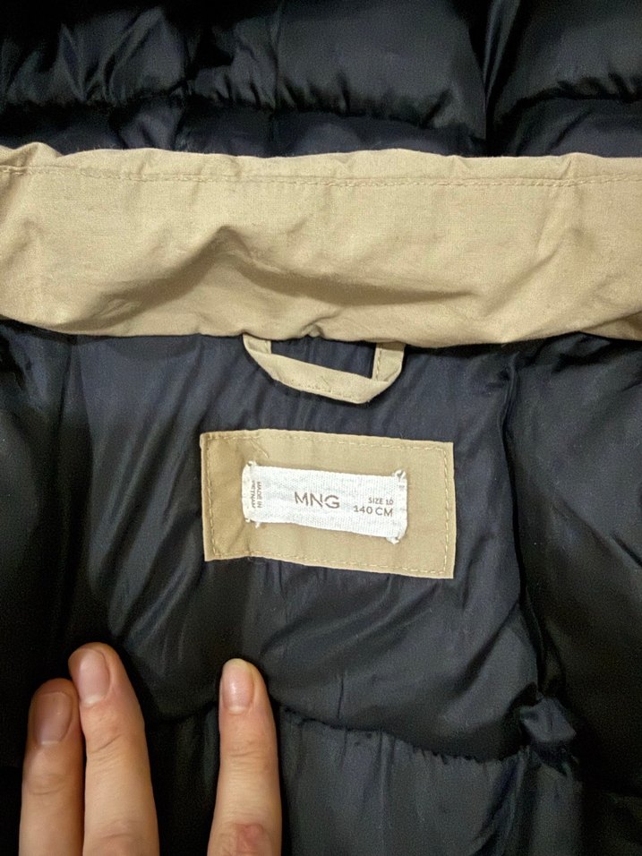 Bej Kapüşonlu Erkek Çocuk Mont - Görsel 4