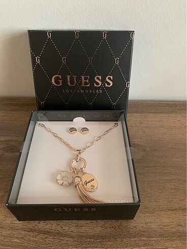Guess kolye&küpe