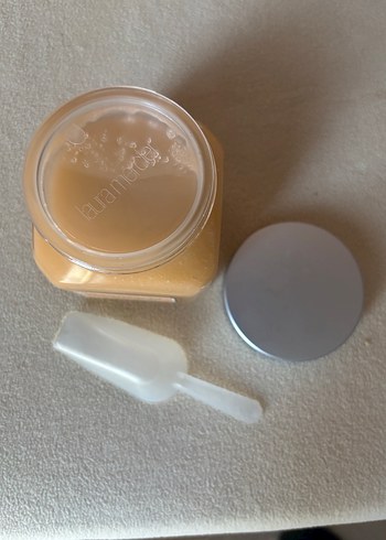 Laura Mercier Vücut Şekeri Peeling - Görsel 5