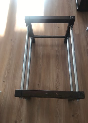 Metal Detaylı Orta sehpa - Görsel 2