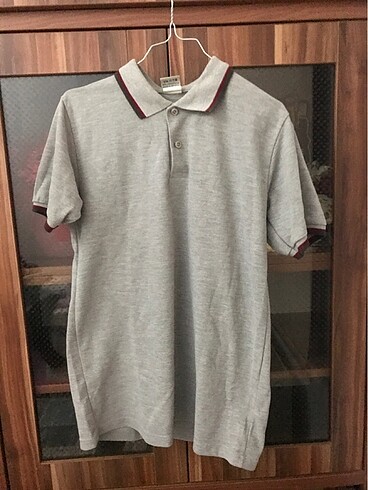 Okul tişörtü