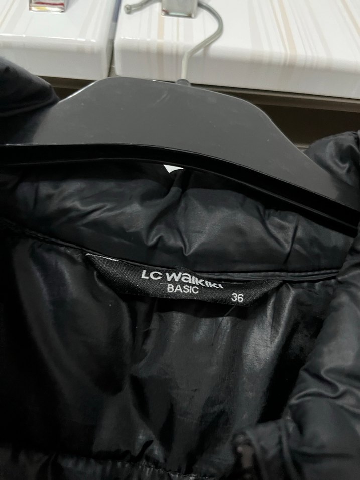 Kadın Siyah Fermuarlı Midi Ceket - Görsel 3