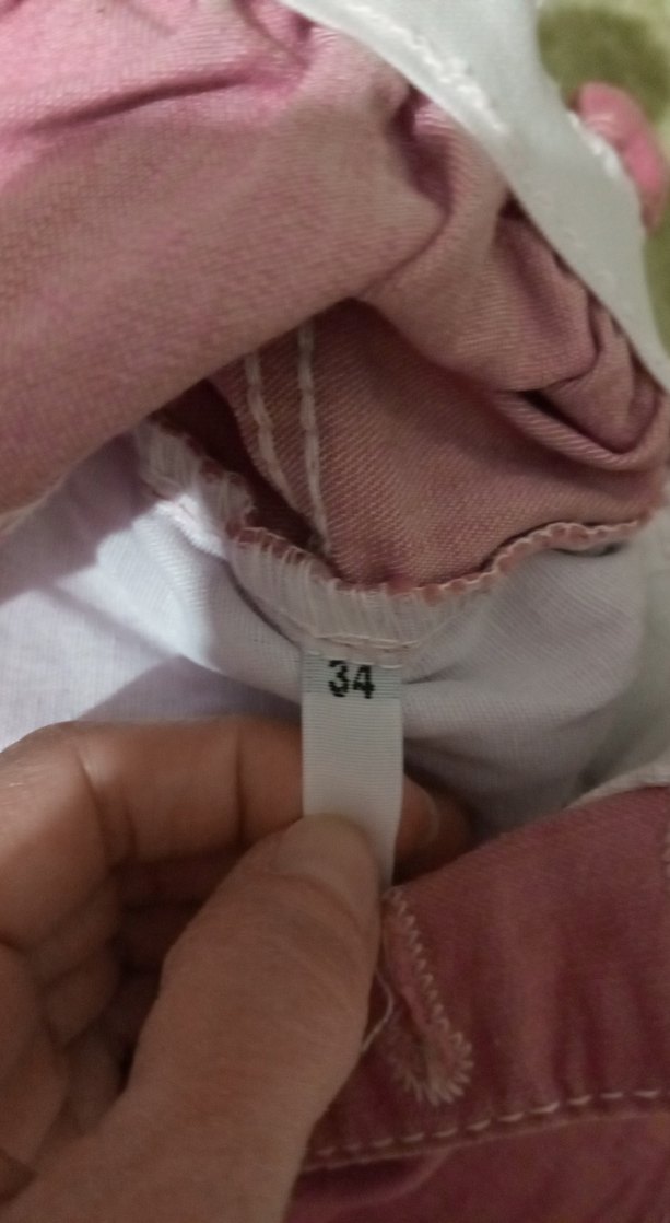 Düğmeli Pembe Yüksek Bel Mini Şort - Görsel 4