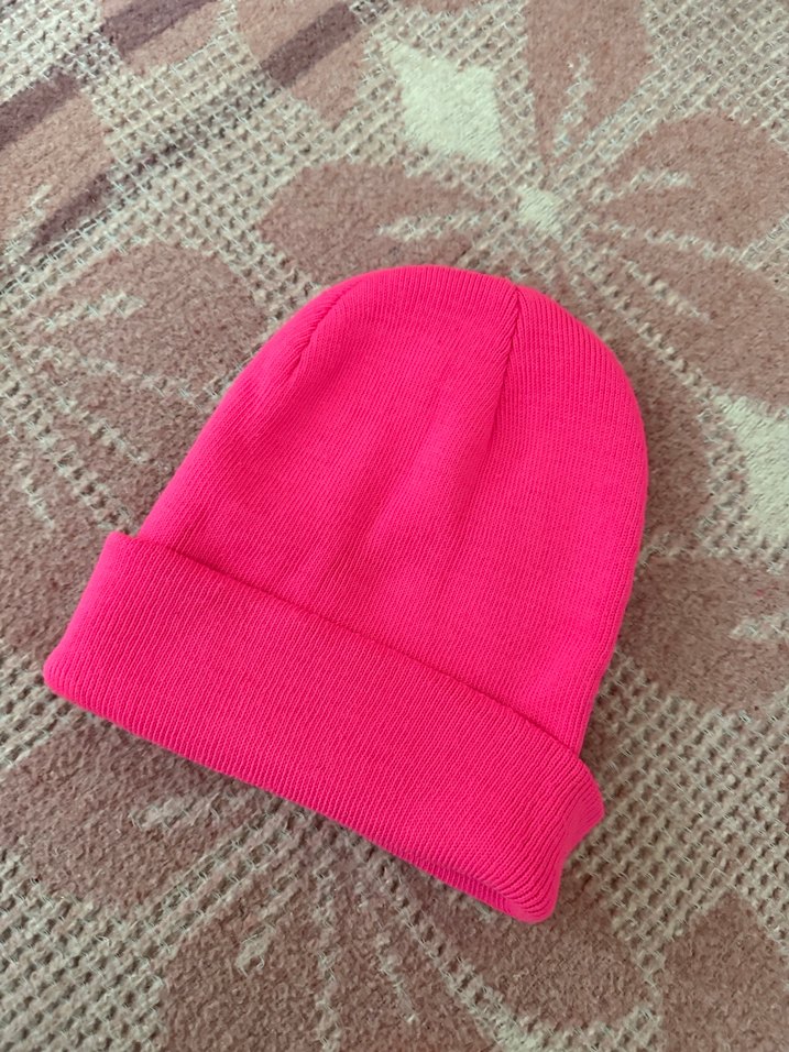 Pembe Örgü Kadın Bere - Görsel 2