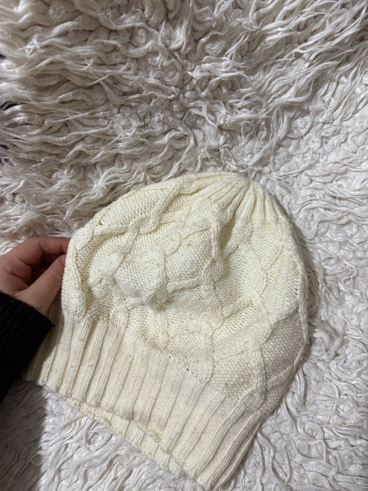 Kadın Beyaz Örgü Bere - Görsel 2