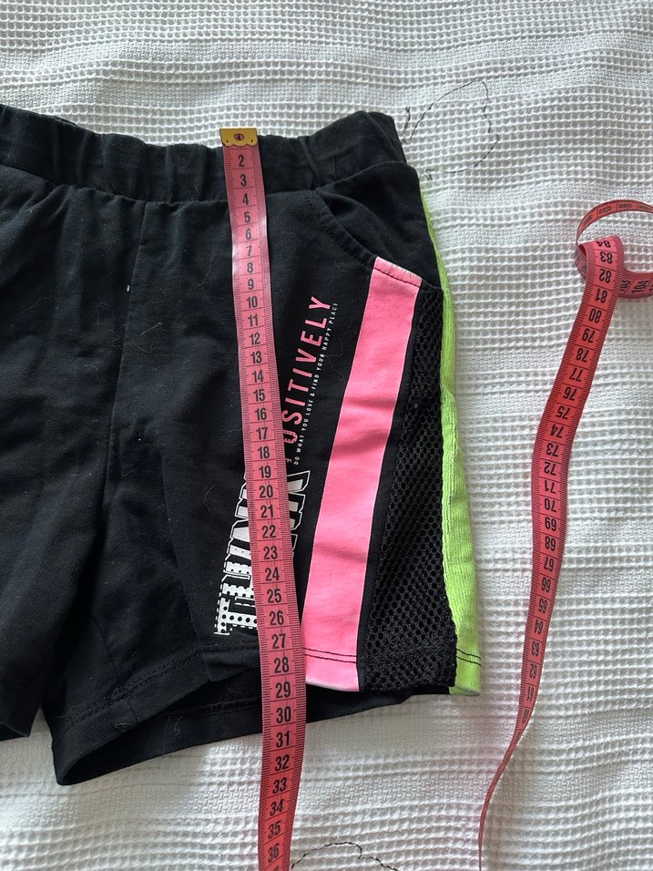 Kızlar için elastik bel baskılı pembe şort - Görsel 5