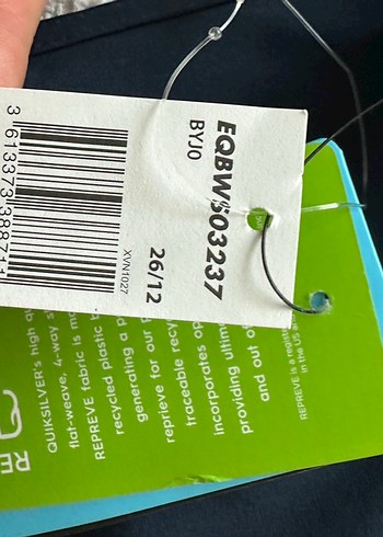 Düğmeli Lacivert bayan şort - Görsel 7