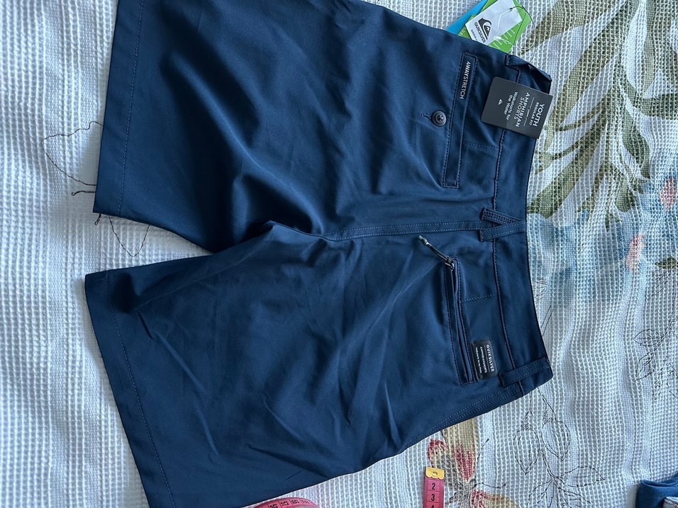 Düğmeli Lacivert bayan  şort - Görsel 4