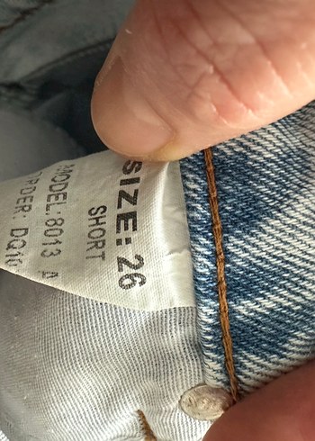 Gri Midi Denim Şort - Görsel 4