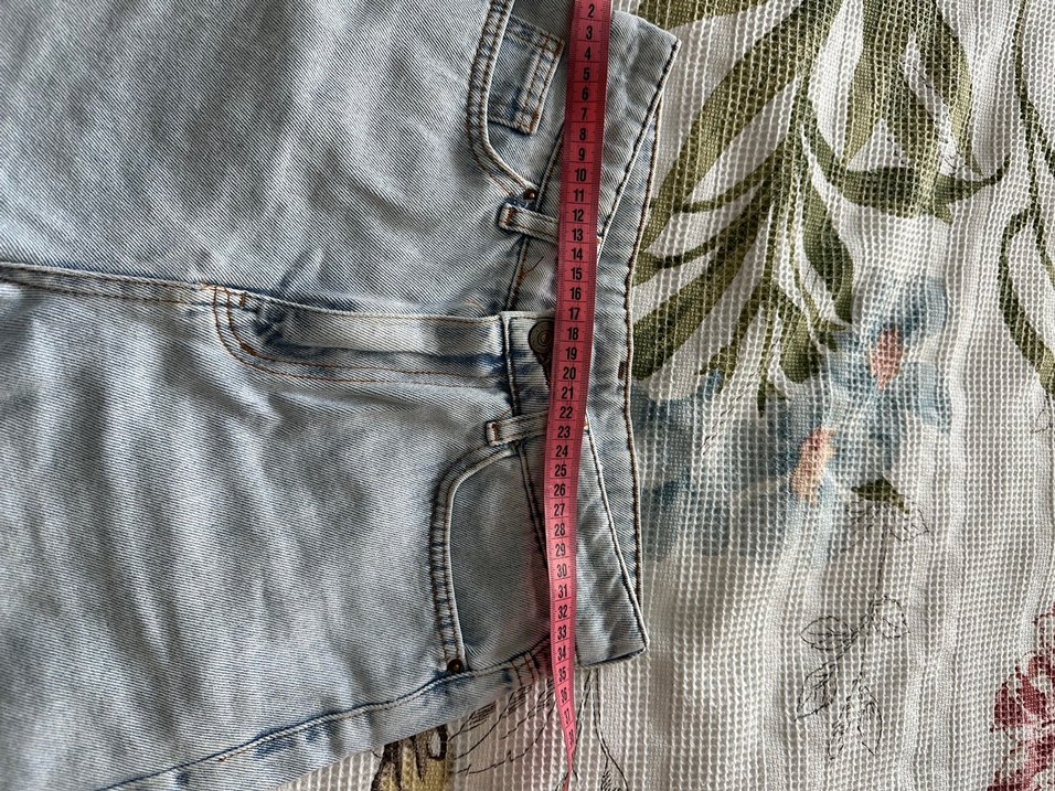 Gri Midi Denim Şort - Görsel 5