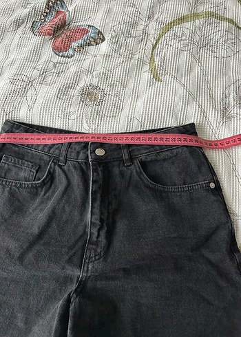 Gri Kadın Midi Denim Şort - Görsel 4