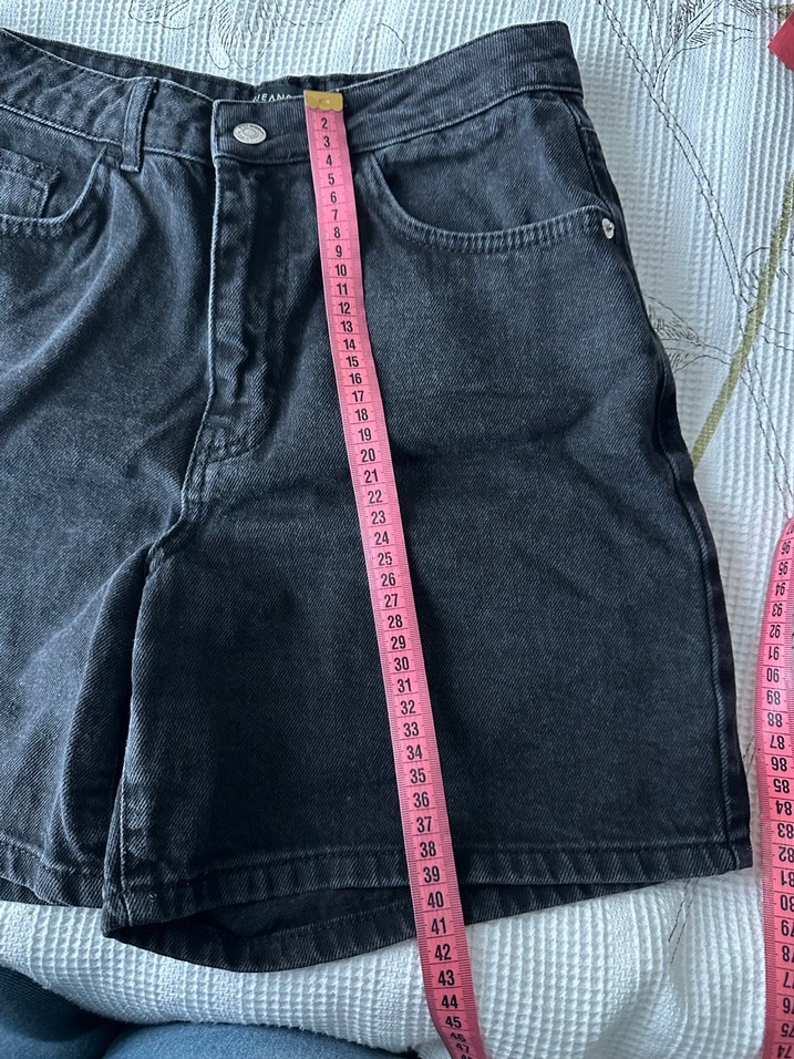 Gri Kadın Midi Denim Şort - Görsel 3