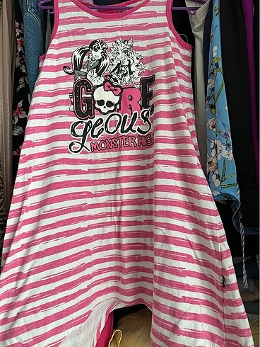 Monster High 10 yaş