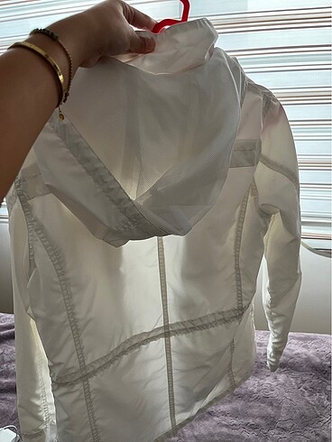 Beyaz defacto yağmurluk - Görsel 2
