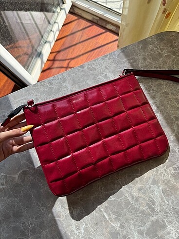 zara clutch