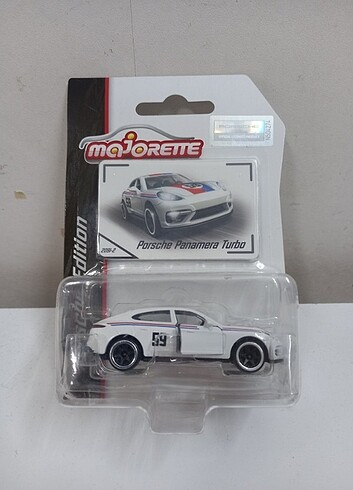 Majorette porsche panemera turbo limited edition