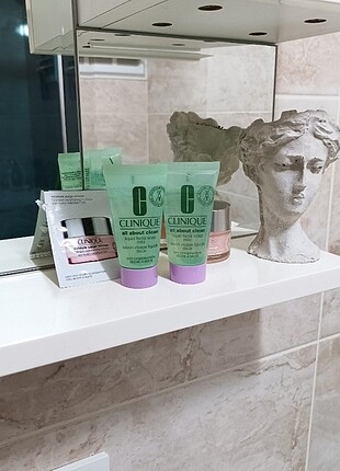 Clinique Temizleme Jeli