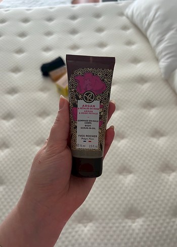 Yves Rocher Argan Özlü peeling