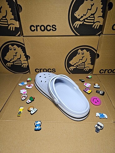 37 Beden Crocs Terlik
