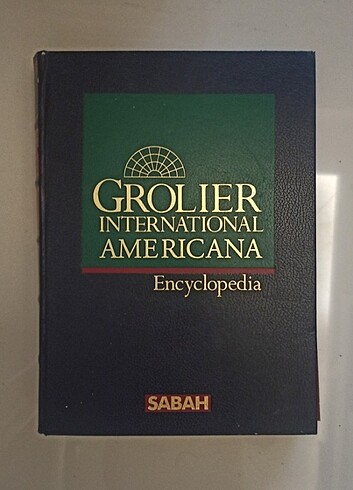 Grolier International Americana Ansiklopedi