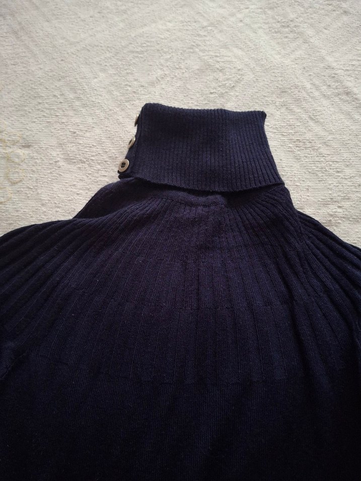 Düğmeli Lacivert Balıkçı Yaka Kadın Kazak - Görsel 2