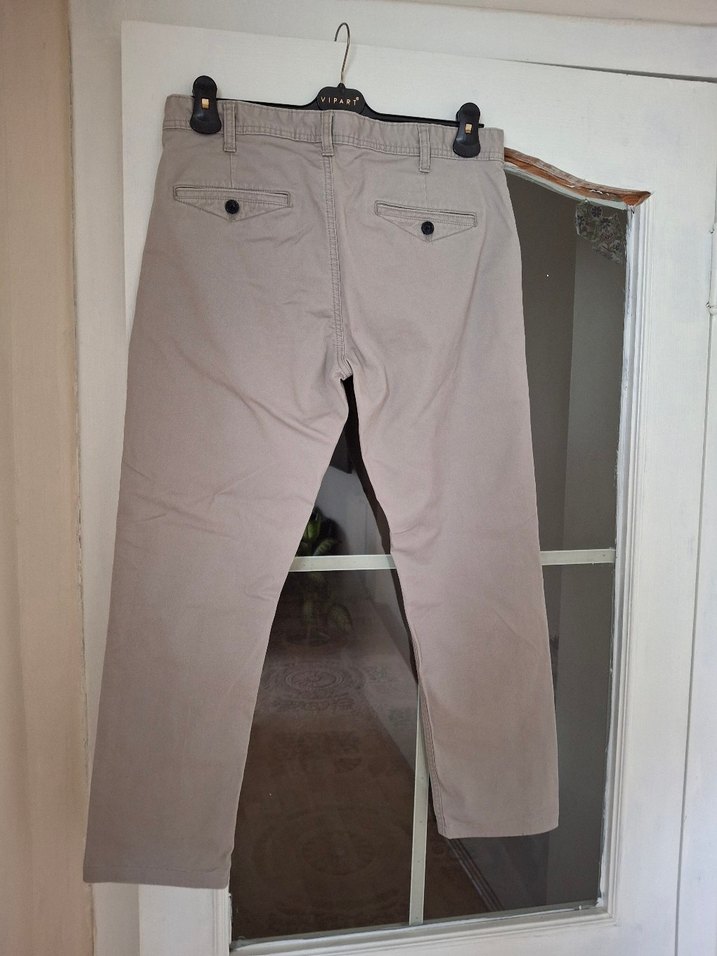 Bej Düz Kesim Pantolon — görsel 2/2