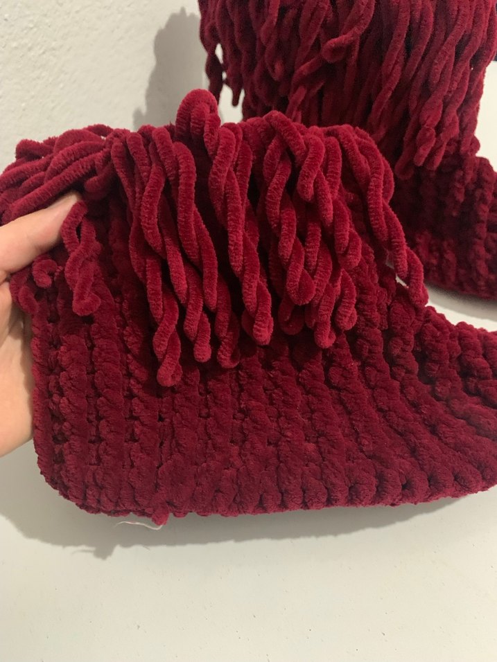 Bordo Örgü Kız Çocuk Ev Botu - Görsel 3