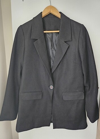 Siyah renk 36 beden hiç giyilmemis Blazer ceket 