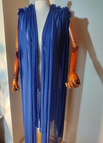 Tul yelek kemeri ve baş örtüsü var - Görsel 10