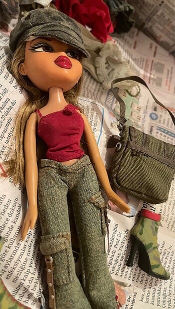  Beden Renk BRATZ FİANNA BEBEK
