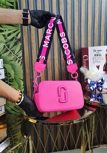 Beden beyaz Renk Marc jacobs çanta