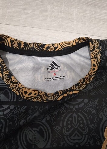 Adidas Vini forma s beden