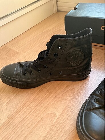 38 Beden Converse chuck taylor deri orijinal mağazasından alınmış