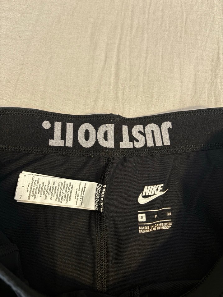 NİKE AİR SİYAH TAYT - Görsel 4