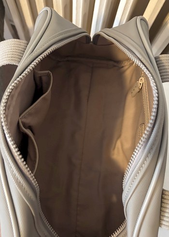 LACOSTE GRİ KOL ÇANTASI - Görsel 4