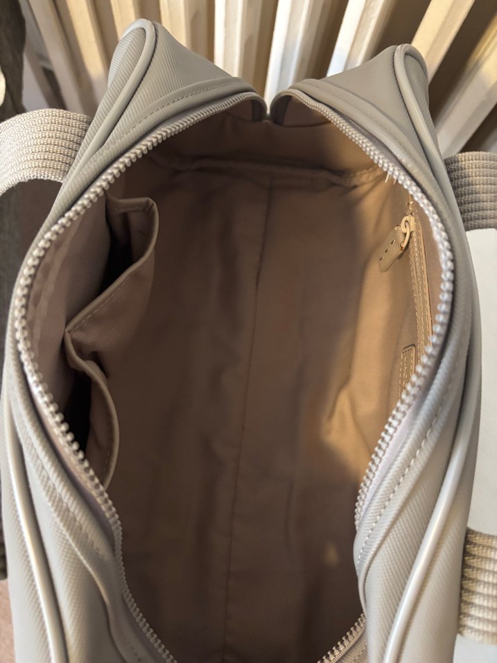 LACOSTE GRİ KOL ÇANTASI - Görsel 4